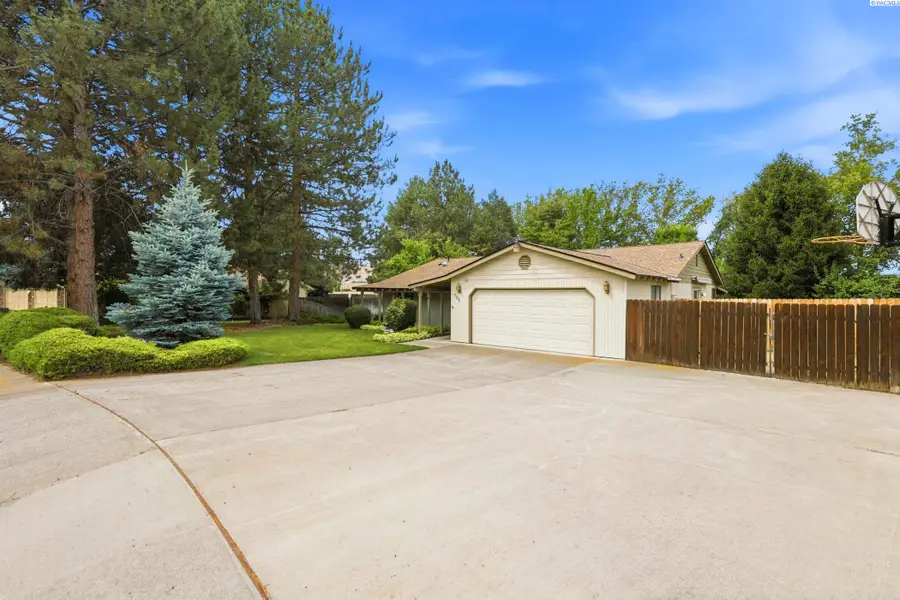 705 Cottonwood Loop, Richland, WA 99352 - #2