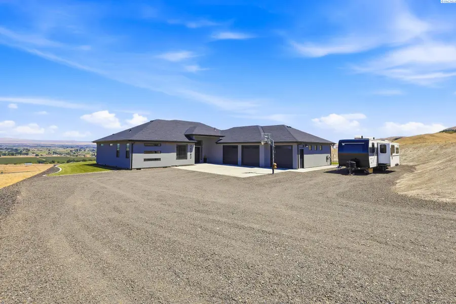 24282 S 242nd Pr Sw, Prosser, WA 99350 - #2