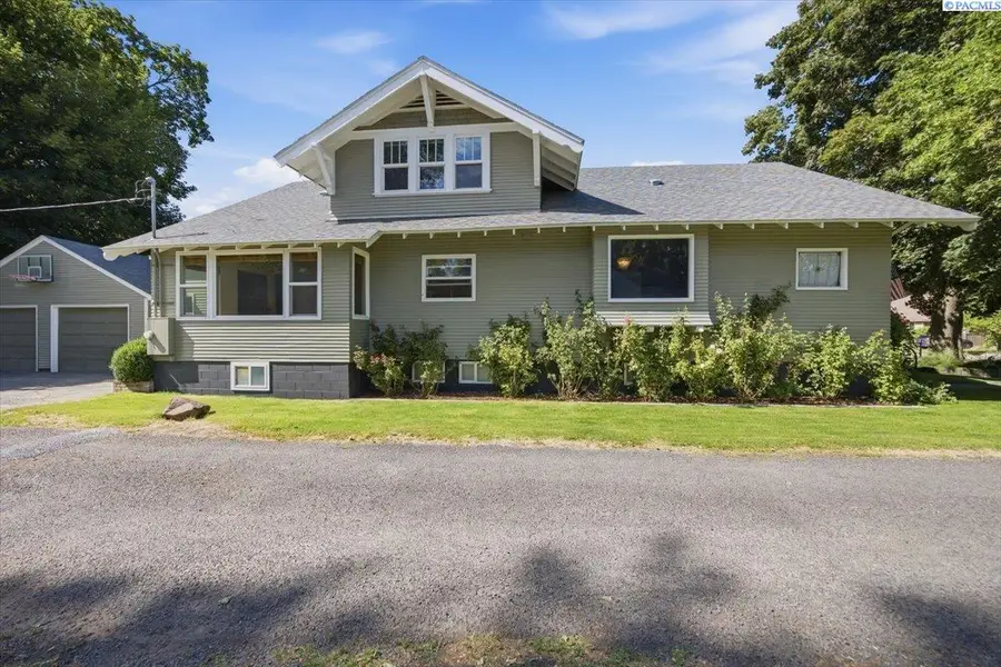 400 Coppei Ave., Waitsburg, WA 99361 - #2