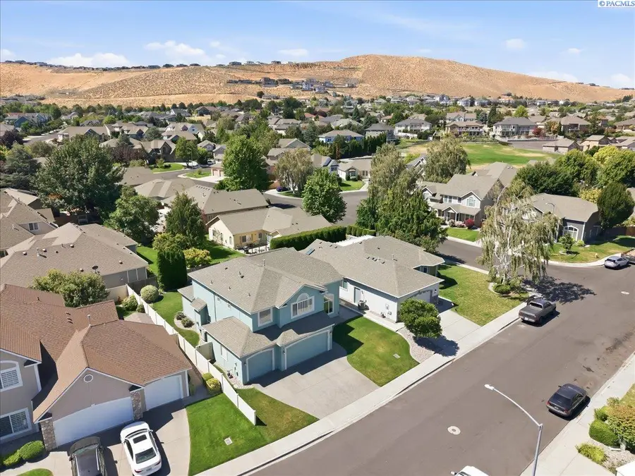207 Thyme Circle, Richland, WA 99352 - #2