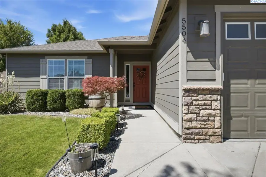 5504 W 20th Avenue, Kennewick, WA 99338 - #2
