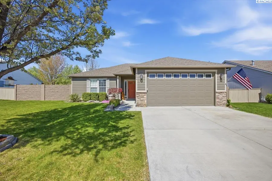 5504 W 20th Avenue, Kennewick, WA 99338 - #3