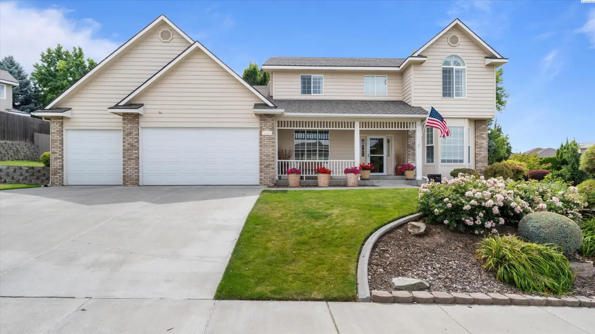 4102 S Keller St, Kennewick, WA 99337 - #1