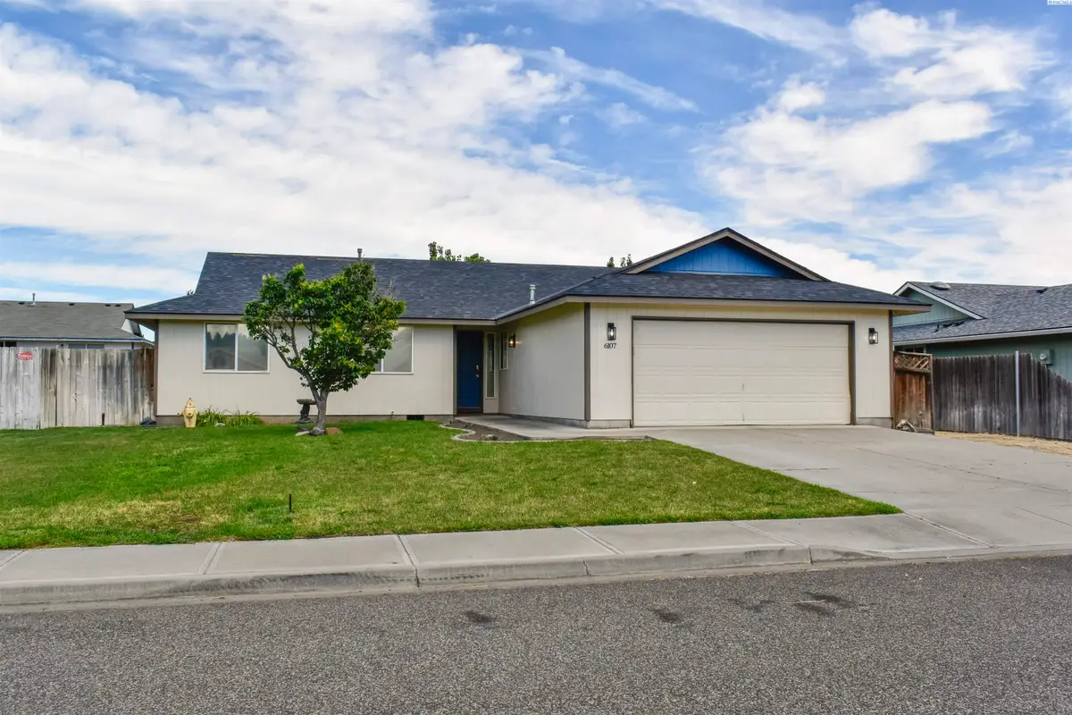 6107 Dodger Dr, Pasco, WA 99301 - #1