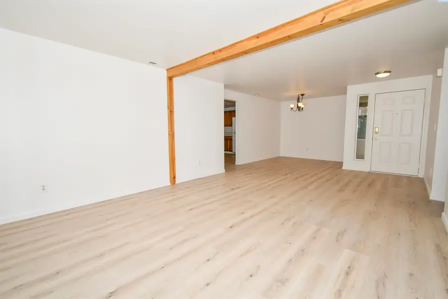 6107 Dodger Dr, Pasco, WA 99301 - #2