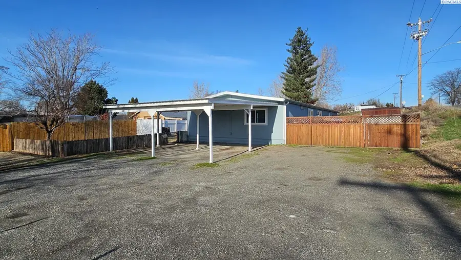 900 S Gum Street, Kennewick, WA 99336 - #2