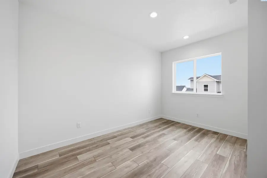 4485 Conifer St, West Richland, WA 99353 - #3