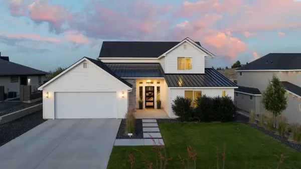 1232 Meadow Hills Drive, Richland, WA 99352