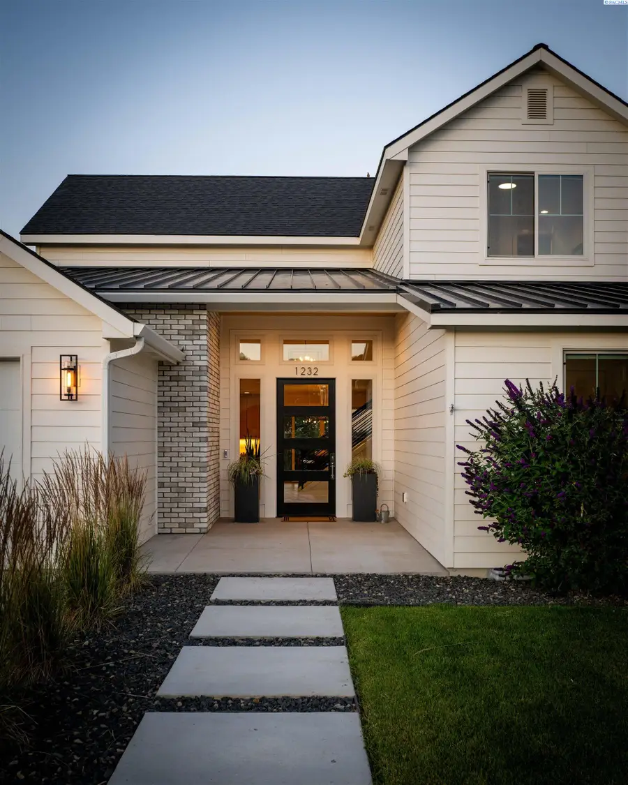 1232 Meadow Hills Drive, Richland, WA 99352 - #2