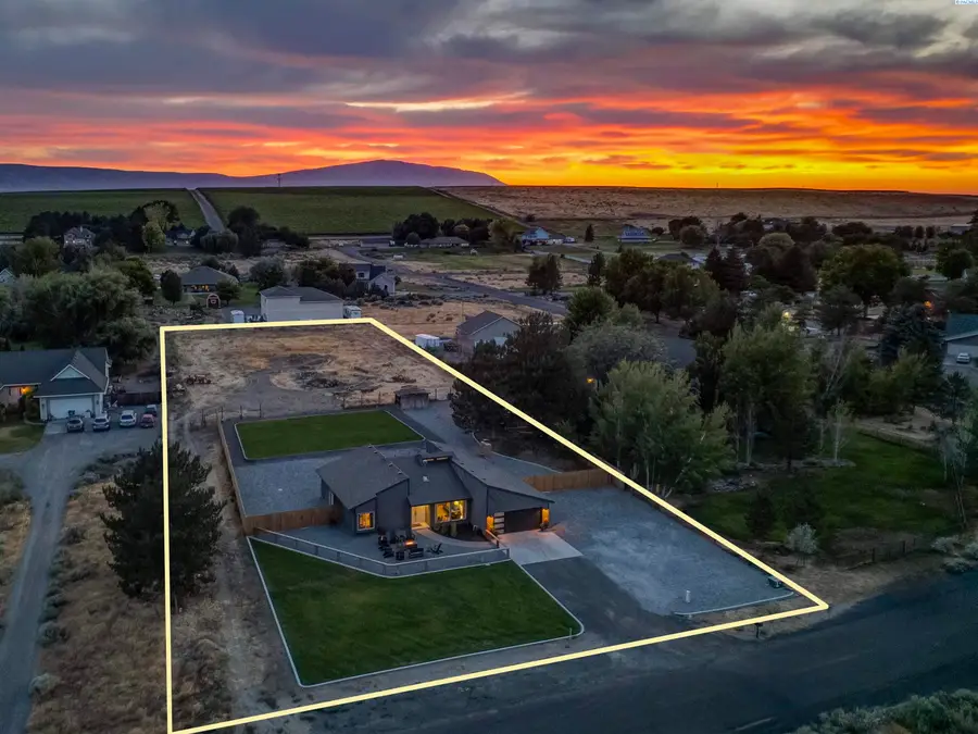 99502 N Lenore Lane, Richland, WA 99353 - #2