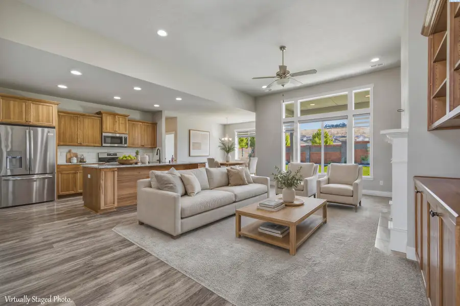 6988 W 31st Ave, Kennewick, WA 99338 - #3