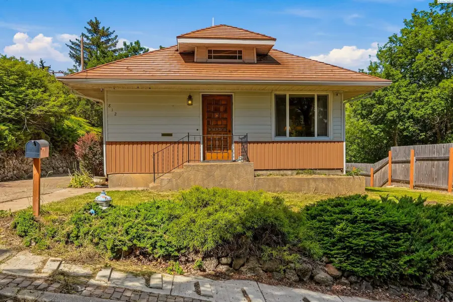 812 S Lake, Colfax, WA 99111 - #2