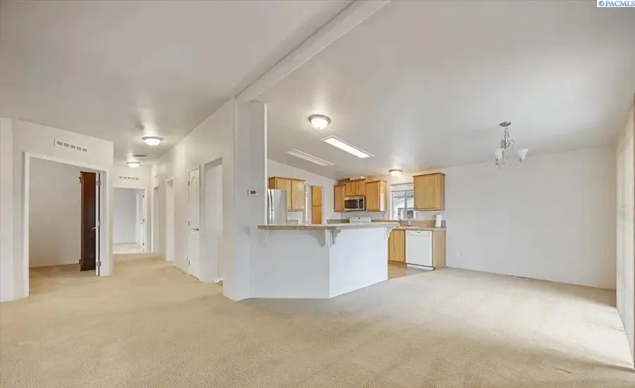 312 S Columbia Center Blvd #93, Kennewick, WA 99336 - #3
