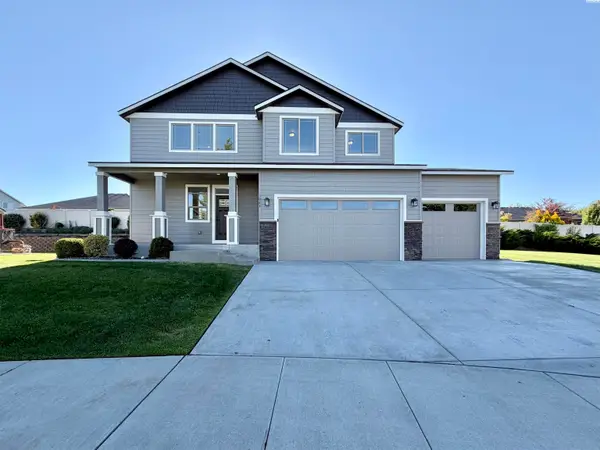 3044 S Fillmore Pl, Kennewick, WA 99338
