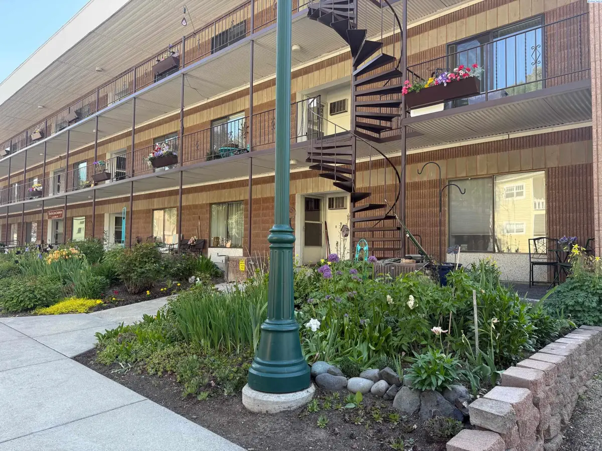 203 N Mill #307 #307, Colfax, WA 99111 - #1
