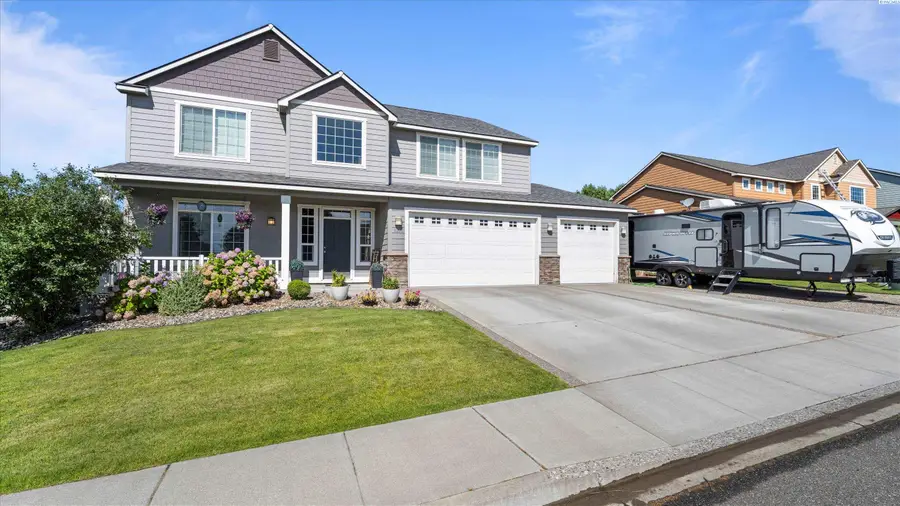 6206 Midland Ln, Pasco, WA 99301 - #2