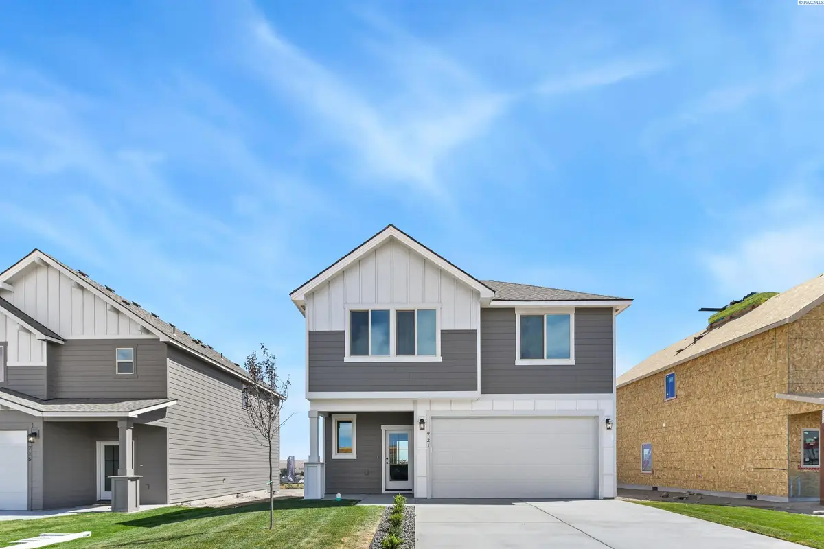 721 Honeylicious St, Richland, WA 99352 - #1