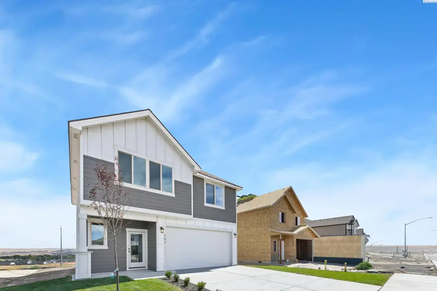 721 Honeylicious St, Richland, WA 99352 - #2