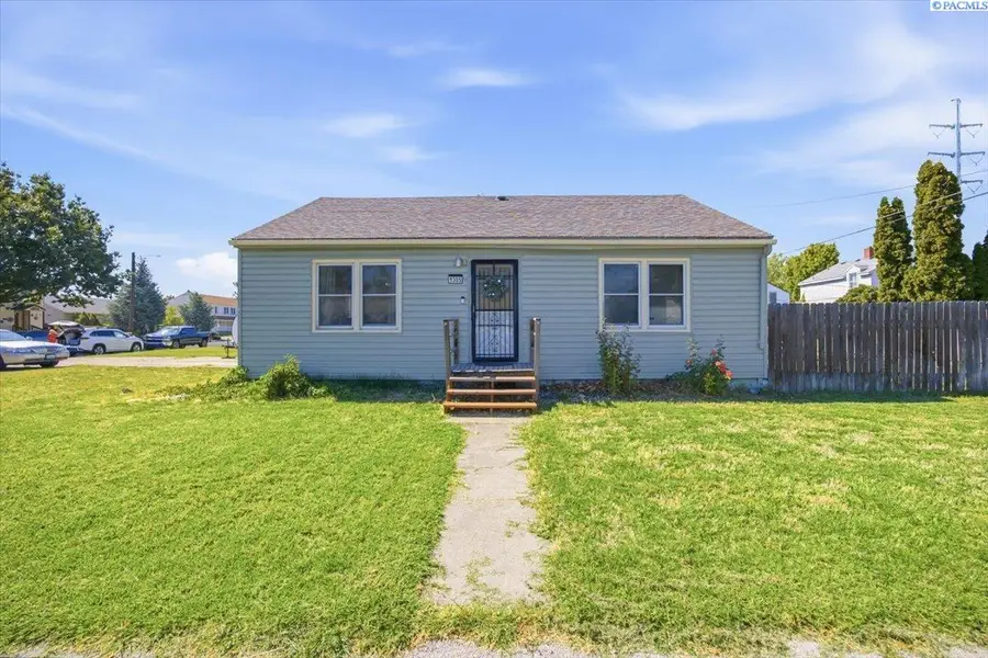 1305 Van Giesen St, Richland, WA 99354 - #2