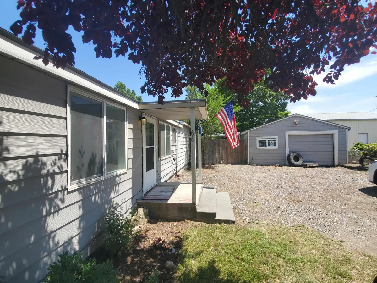 966 N 59th, West Richland, WA 99353 - #1