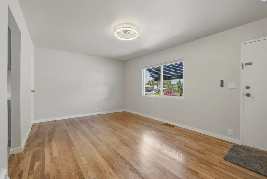 1908 Everest Ave, Richland, WA 99354 - #3