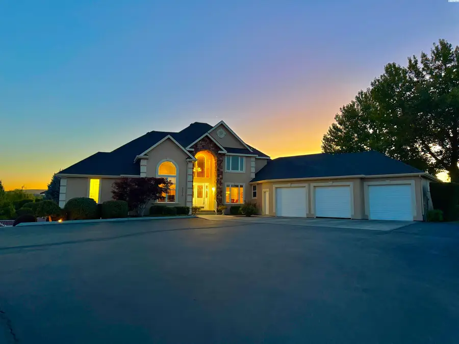 22010 S Verbena St., Kennewick, WA 99337 - #2