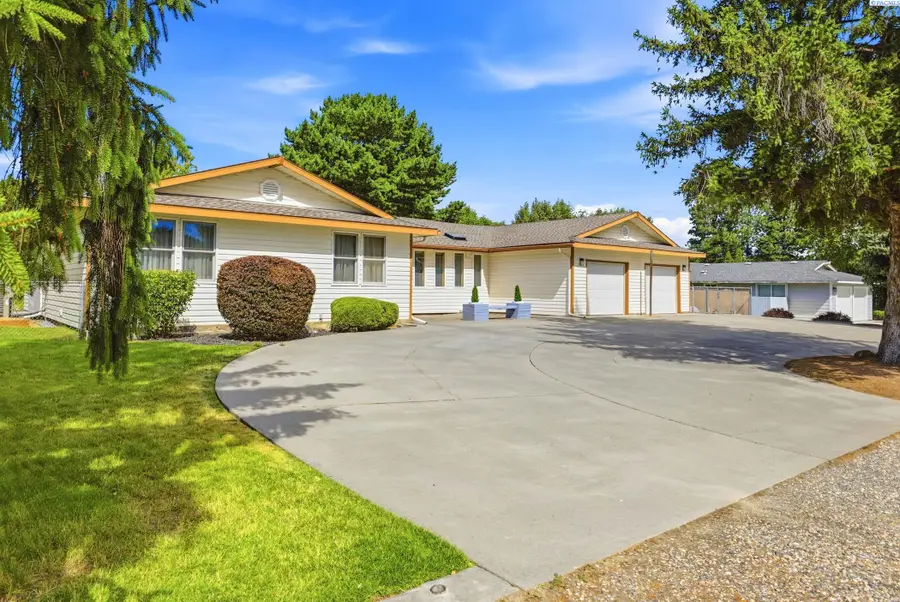 1100 S Roosevelt, Kennewick, WA 99338 - #3