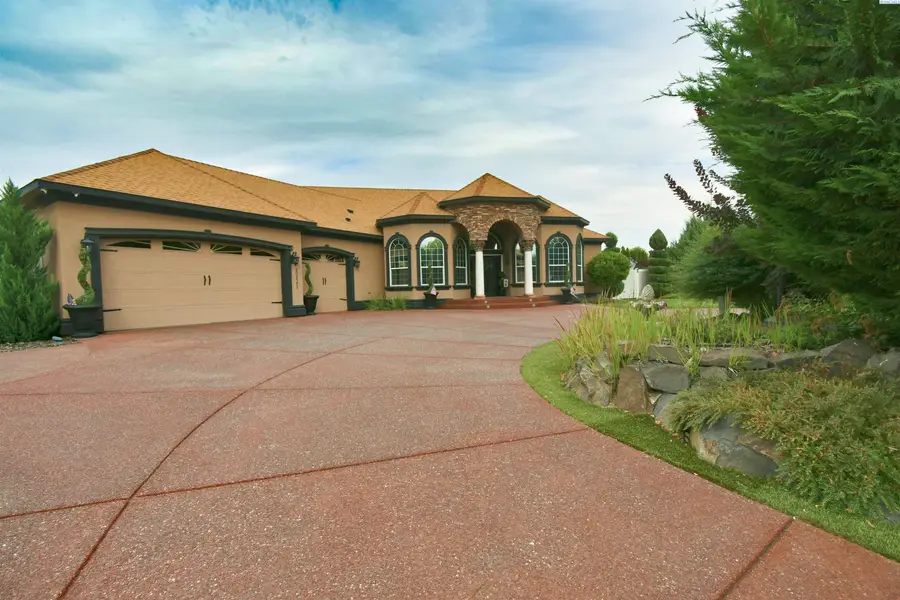 3121 Tuscany Dr, Pasco, WA 99301 - #2