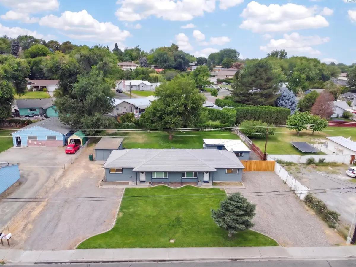 804 S Olympia St, Kennewick, WA 99336 - #1