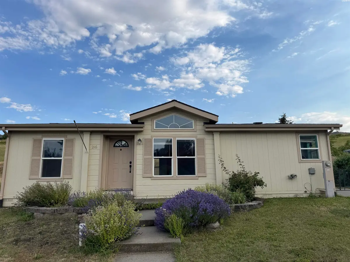 216 NW Lancer, Pullman, WA 99163 - #1