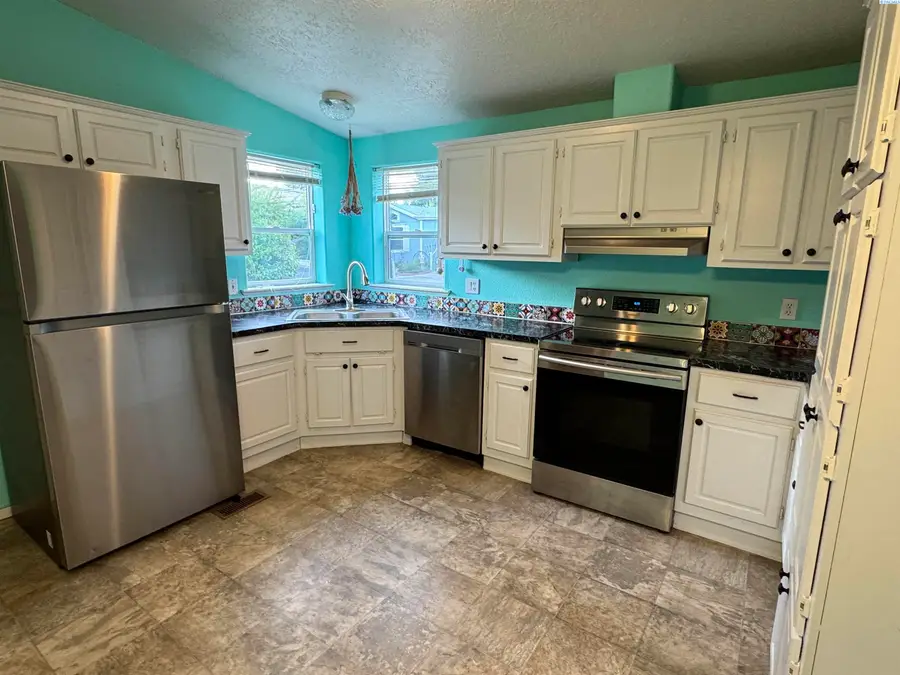 216 NW Lancer, Pullman, WA 99163 - #3