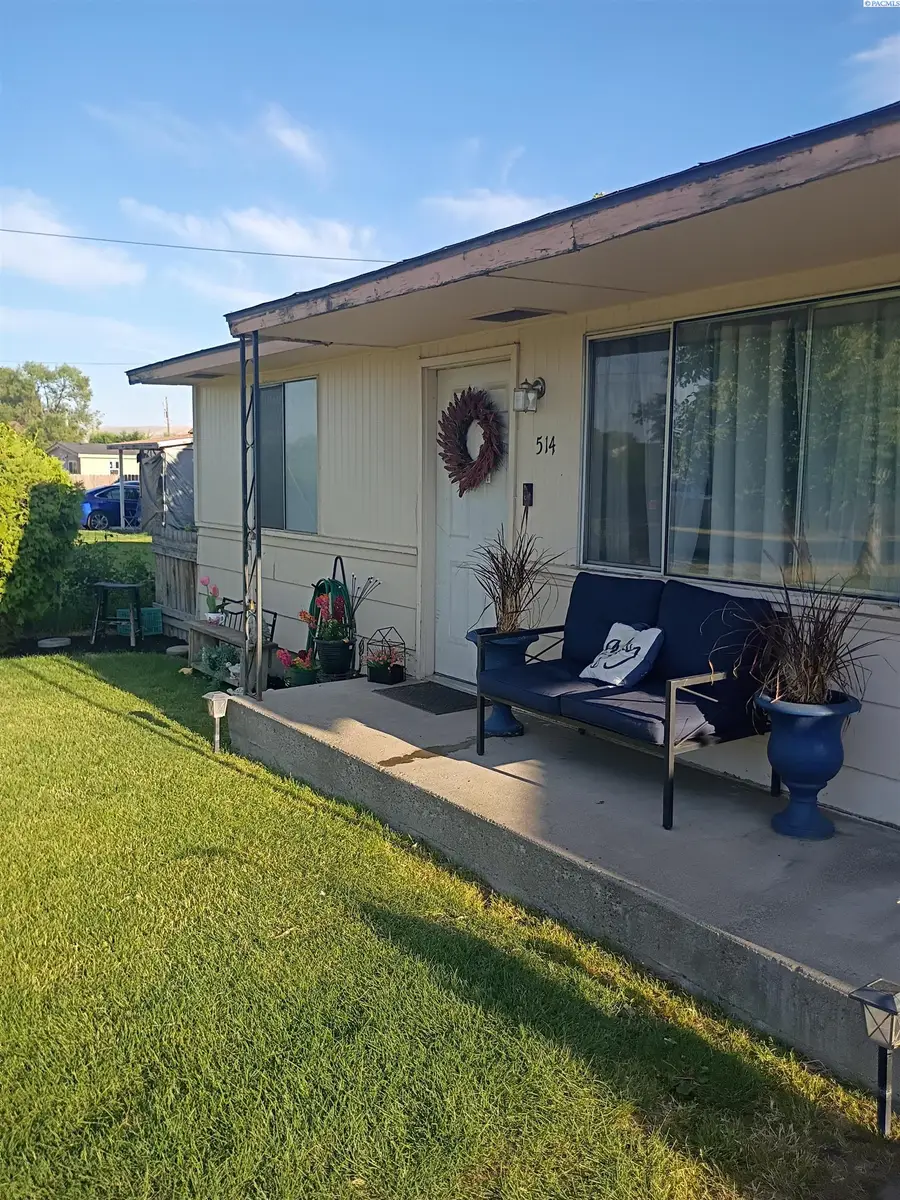 514 t Cedar St, Mabton, WA 98935 - #2