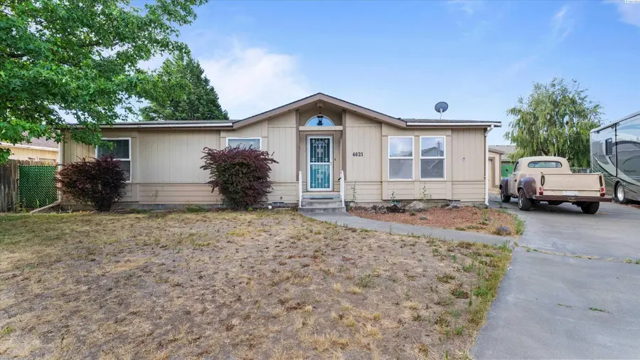 4621 W Imnaha Ave, Kennewick, WA 99336 - #2