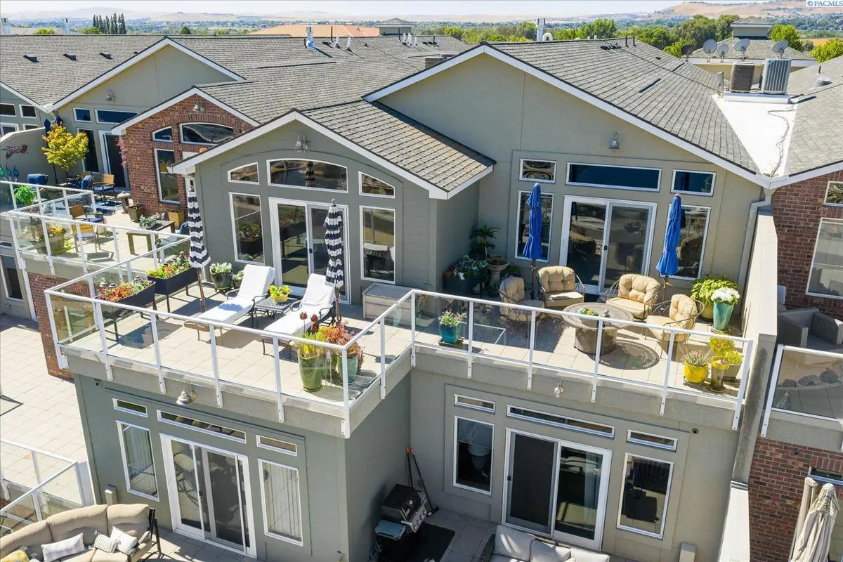 386 Columbia Point Dr #303, Richland, WA 99352 - #1
