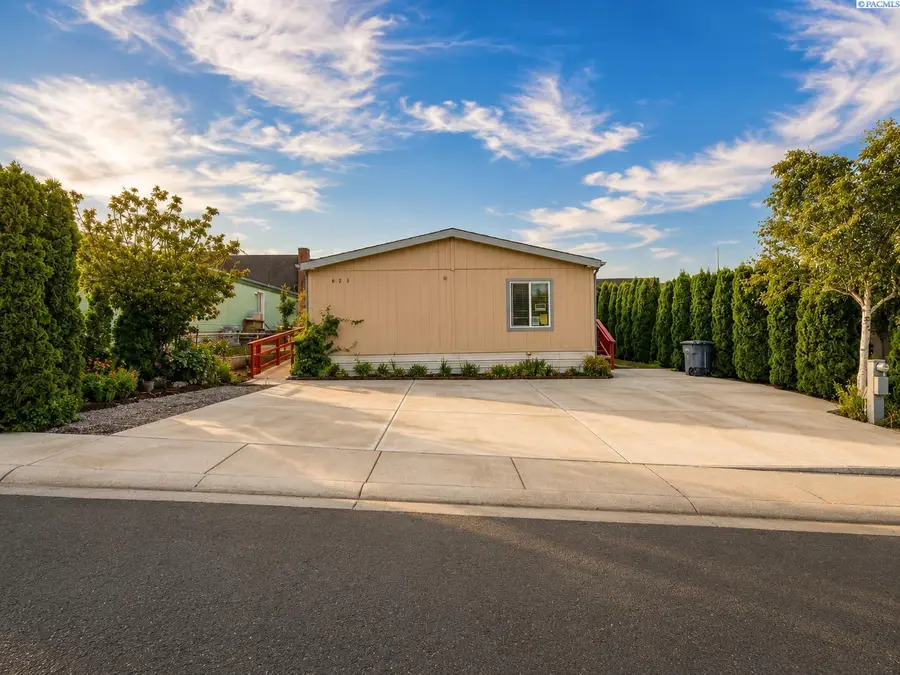 623 Lonetree Lane, Richland, WA 99352 - #2