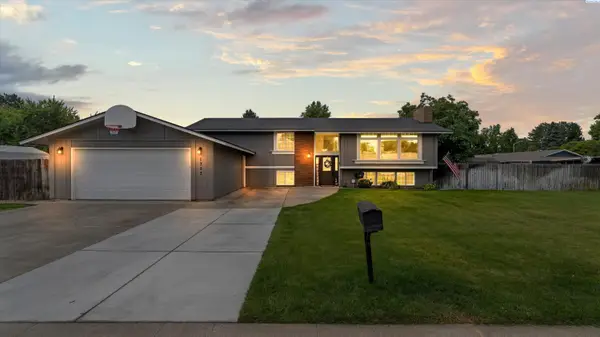 1733 Bismark St, Richland, WA 99354