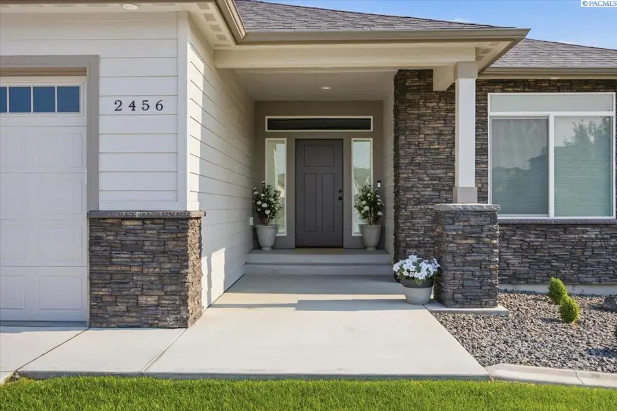 2456 Maggio Loop, Richland, WA 99352 - #2