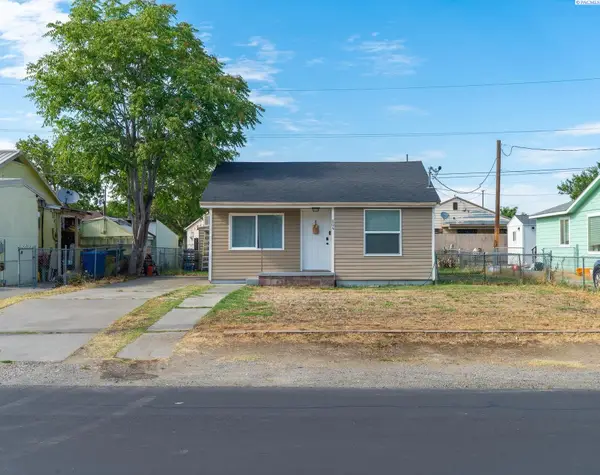 804 Davenport, Richland, WA 99352