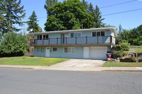 1205 NW Clifford St., Pullman, WA 99163