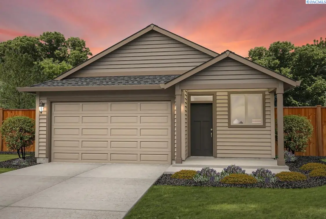 1422 Lena Ave, Benton City, WA 99320 - #1