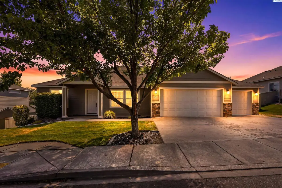 1503 S Edison St, Kennewick, WA 99338 - #1