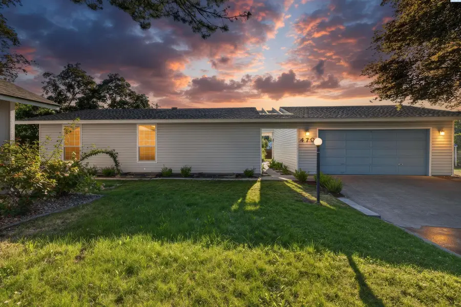 470 Mainmast Ct., Richland, WA 99354 - #3