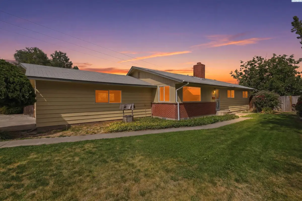2015 S Dayton, Kennewick, WA 99337 - #1