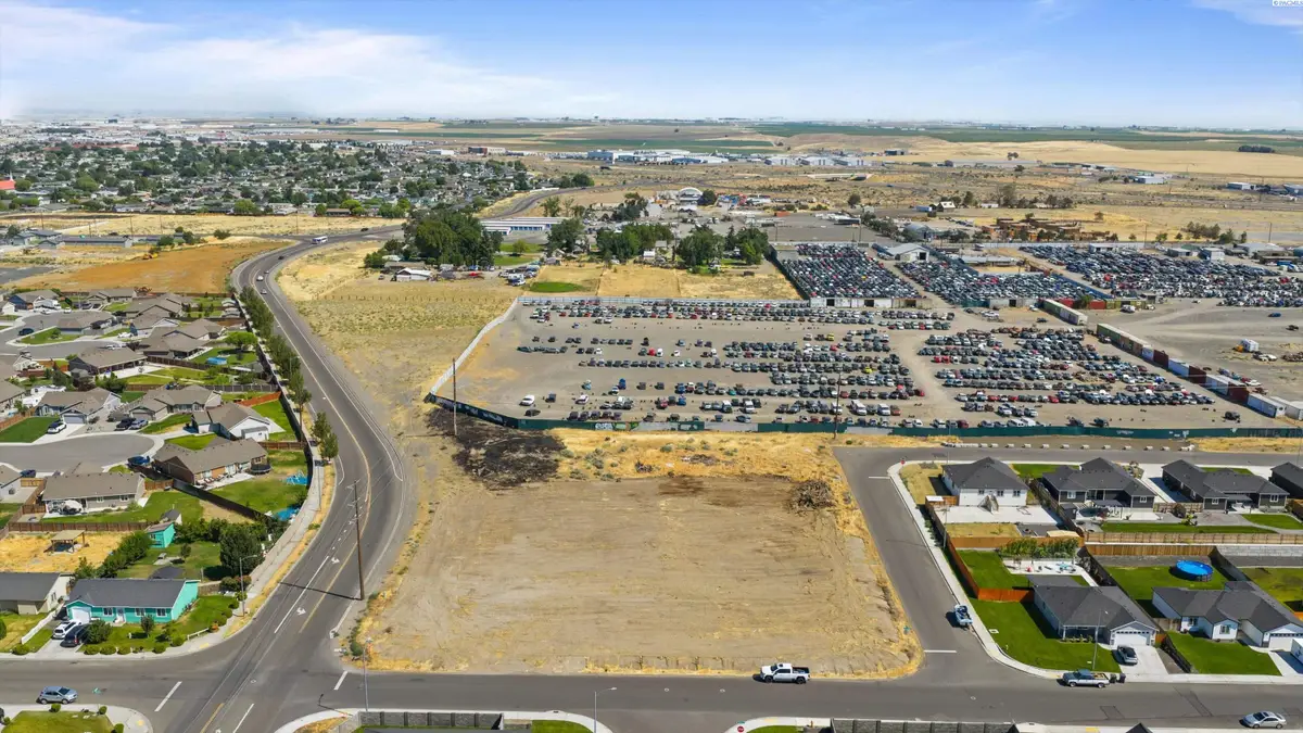 Helena St, Pasco, WA 99301 - #1