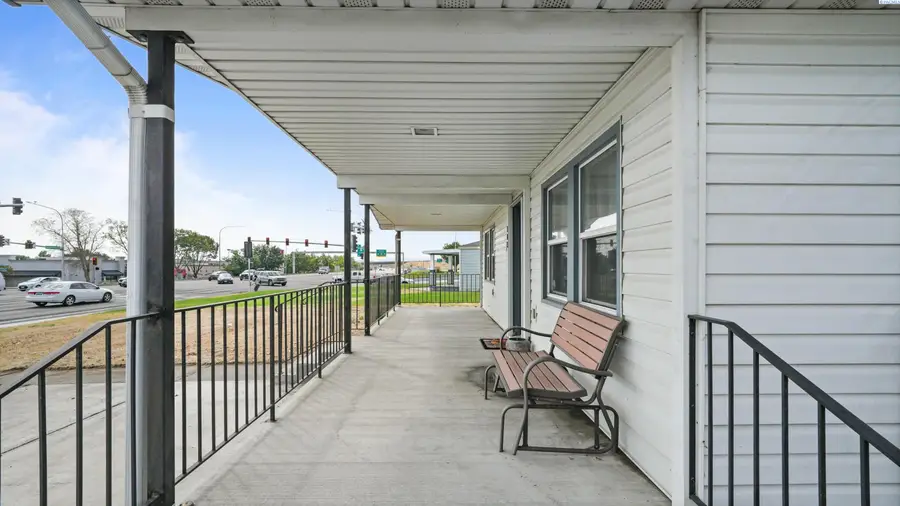 103 George Washington Way, Richland, WA 99352 - #2