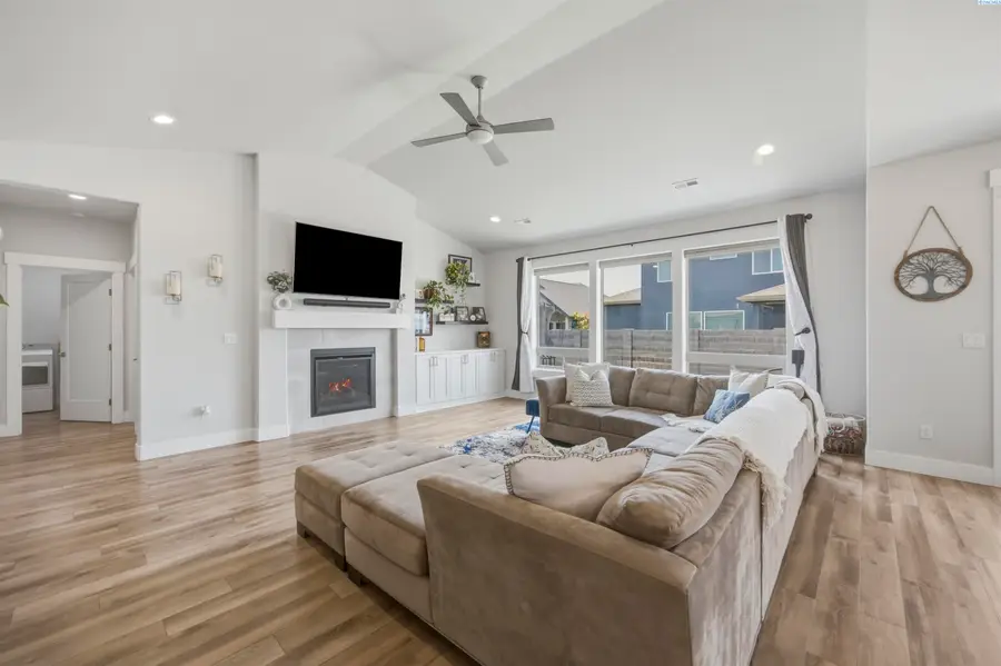 2765 Broken Top Ave, Richland, WA 99354 - #3