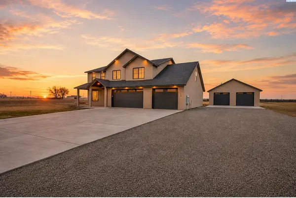 184 Taylor Lane, Pasco, WA 99301