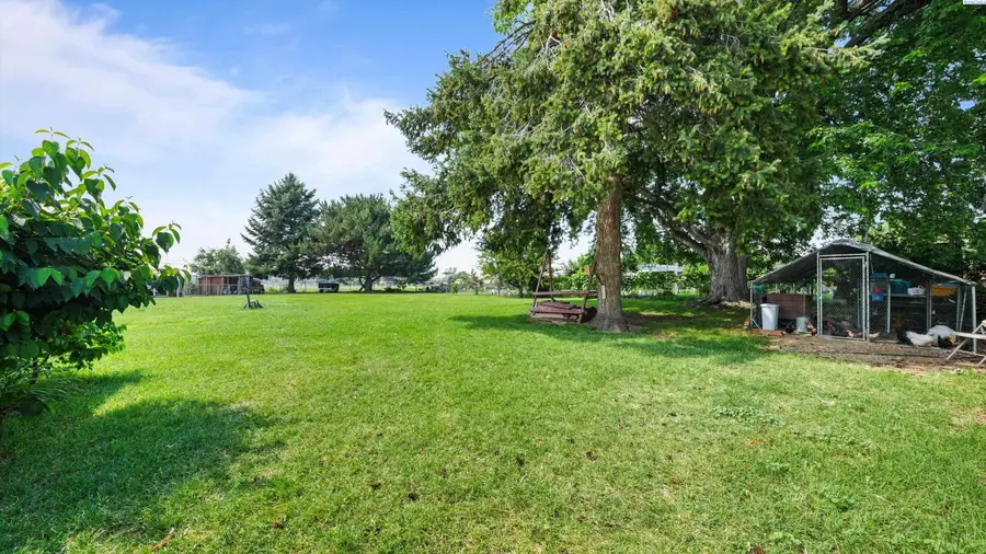 4019 W 4th Ave, Kennewick, WA 99336 - #2