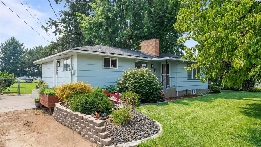 4019 W 4th Ave, Kennewick, WA 99336 - #3