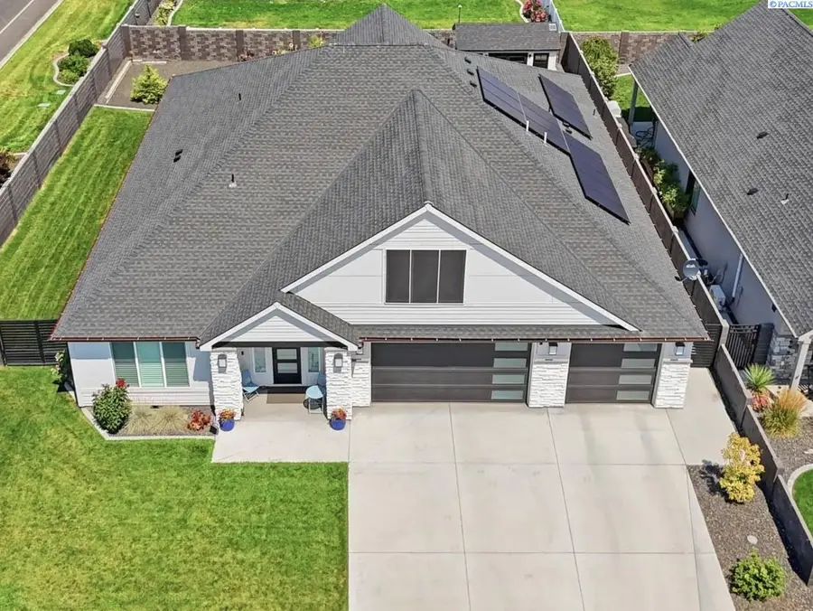 8317 Silver Mound Dr, Pasco, WA 99301 - #2